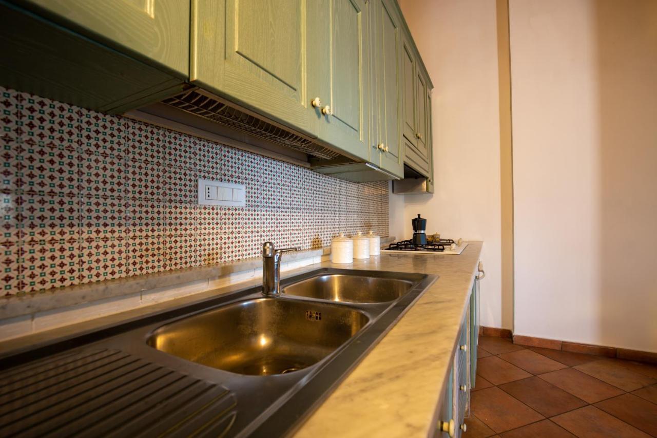 Appartamento Rossy House Sorrento Esterno foto