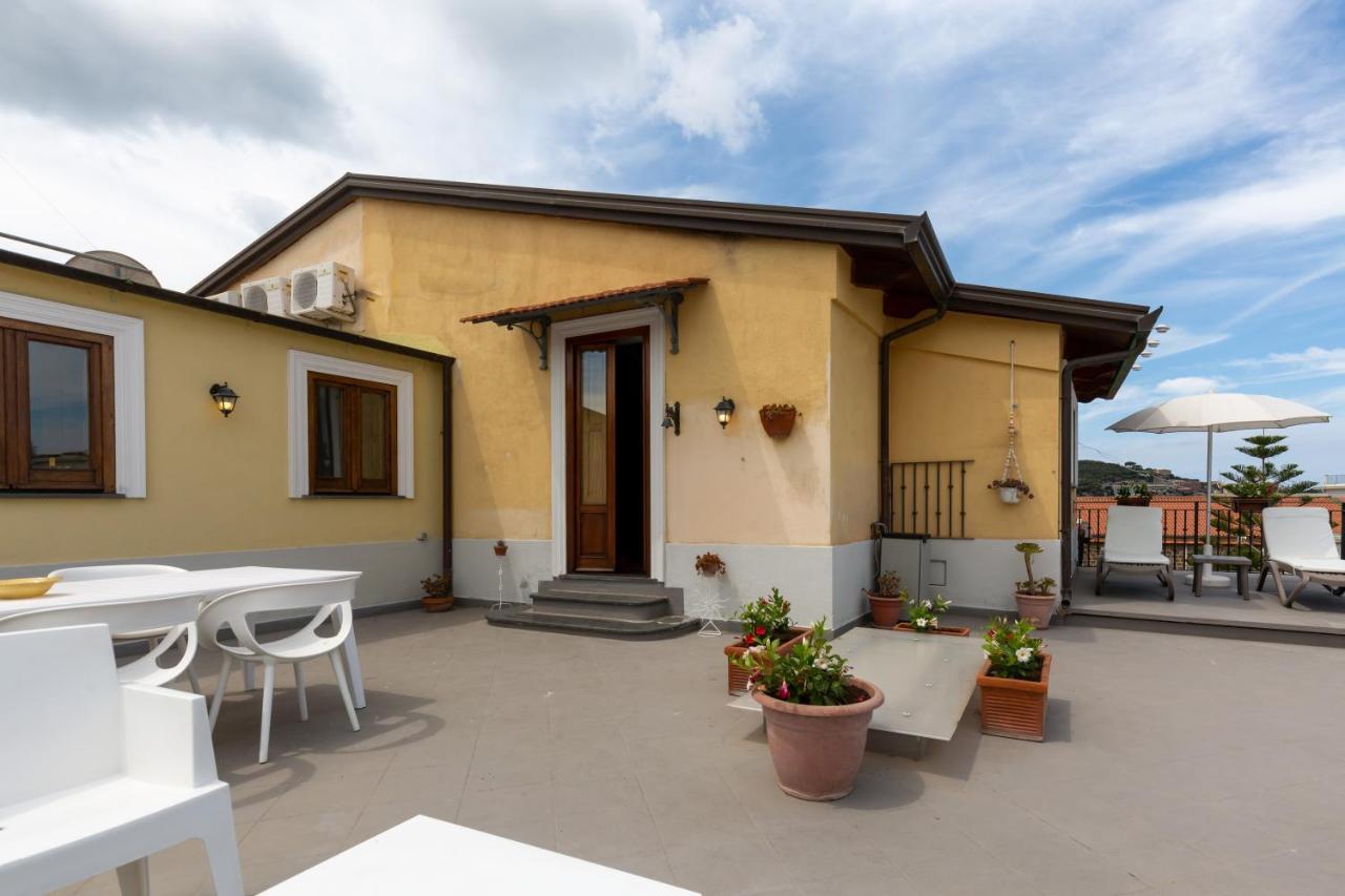 Appartamento Rossy House Sorrento Esterno foto